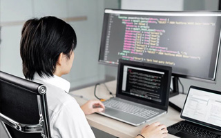 商洛 ,php声明和调用变量的符号是什么？